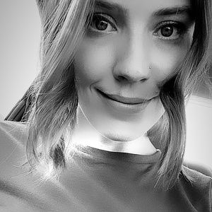 Meet your Posher, Kellie